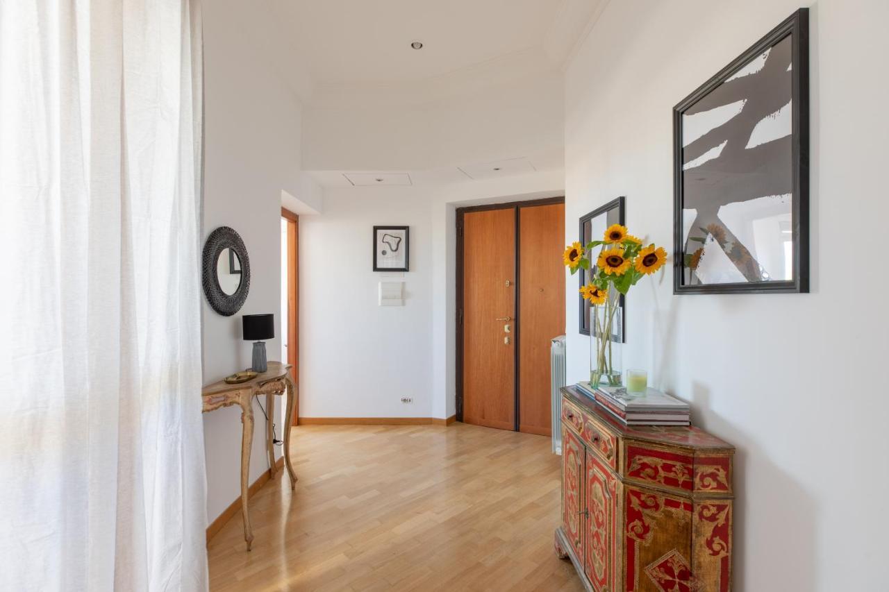 Ferienwohnung Iflat Spacious Penthouse Near The Vatican City Rom Exterior foto